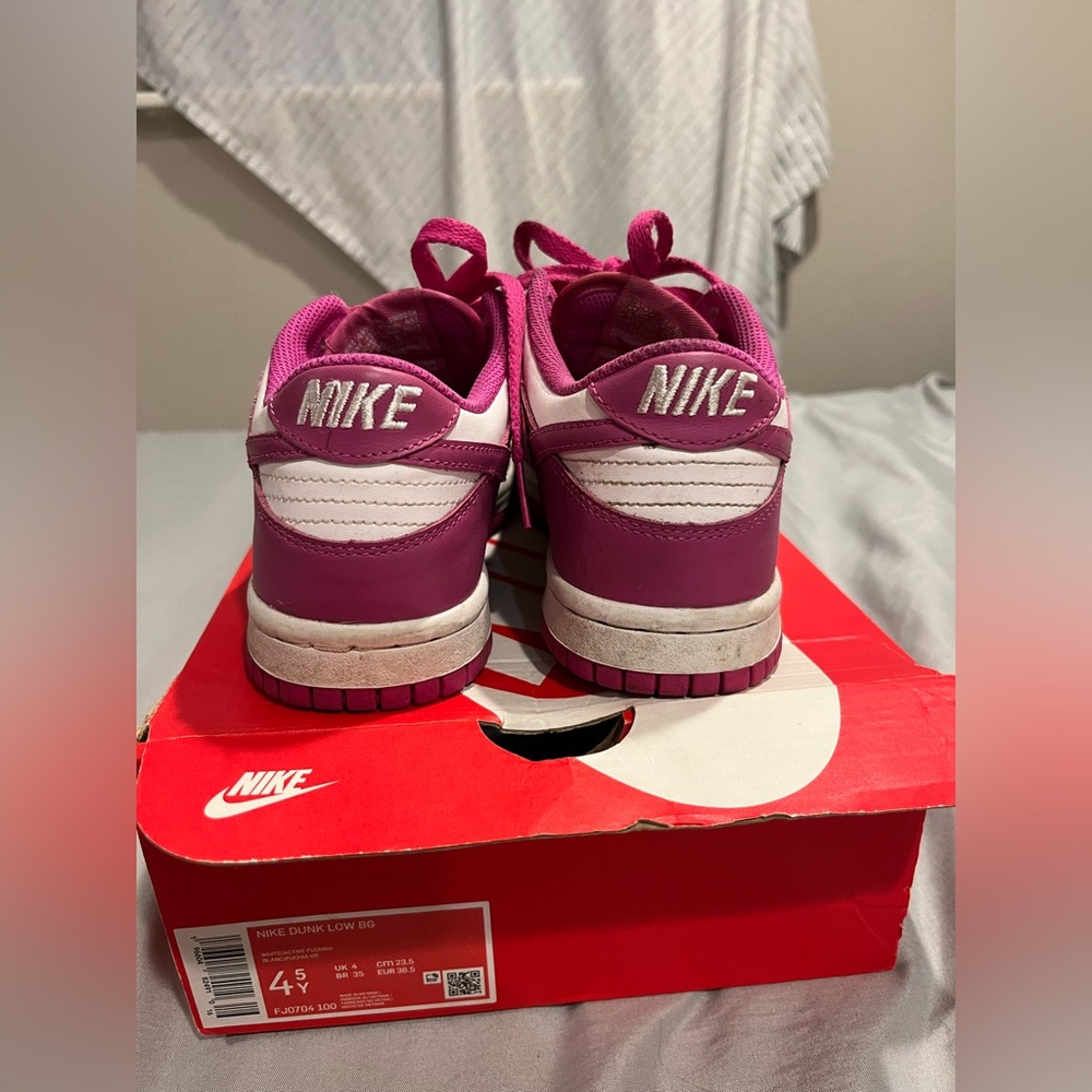 Nike dunks - Picture 3 of 6
